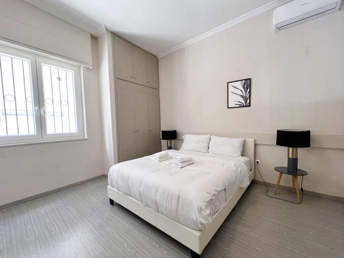 Wsd Golden Times 8 Apartment Hotel Athena Bagian luar foto