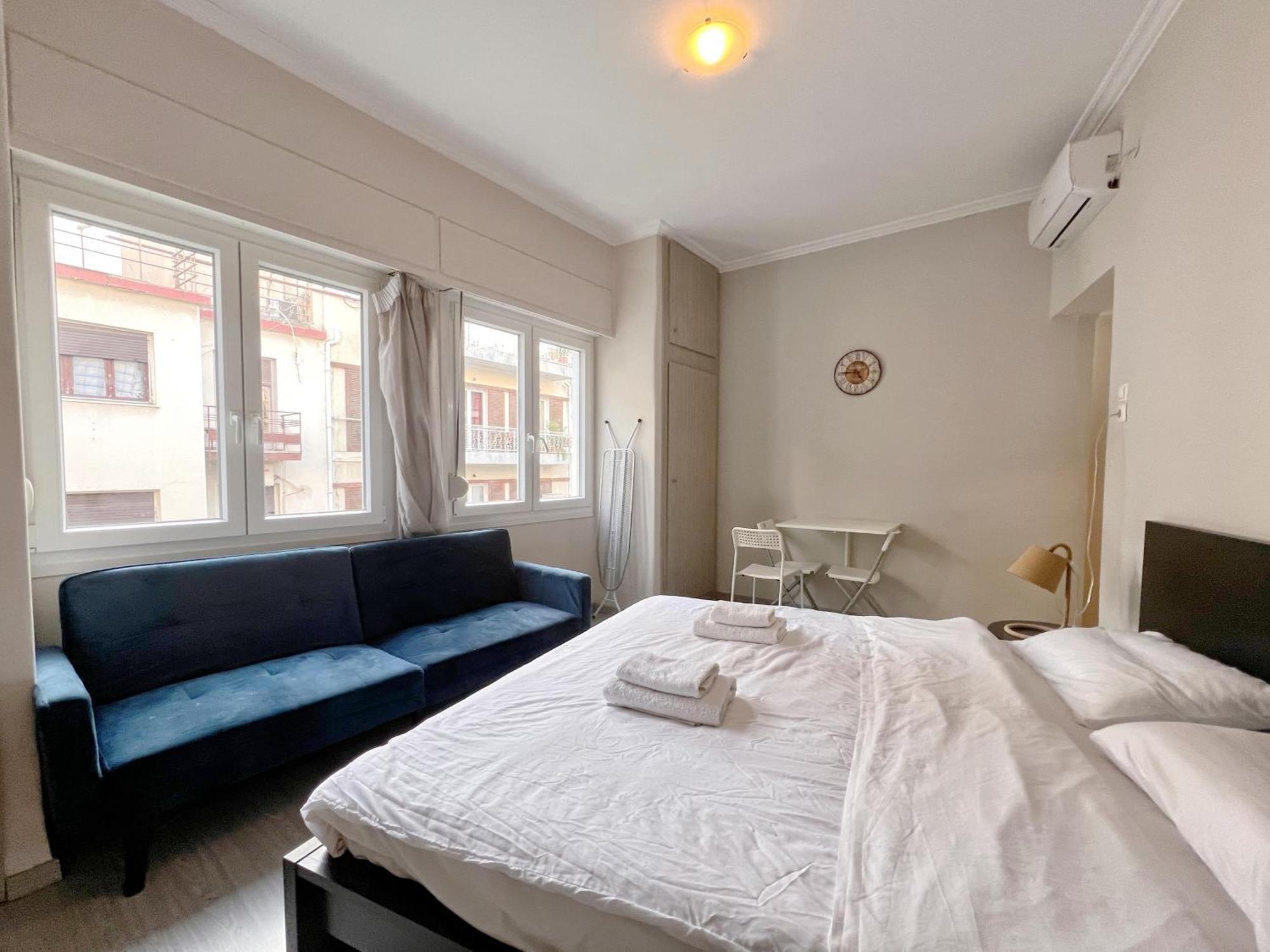 Wsd Golden Times 8 Apartment Hotel Athena Bagian luar foto