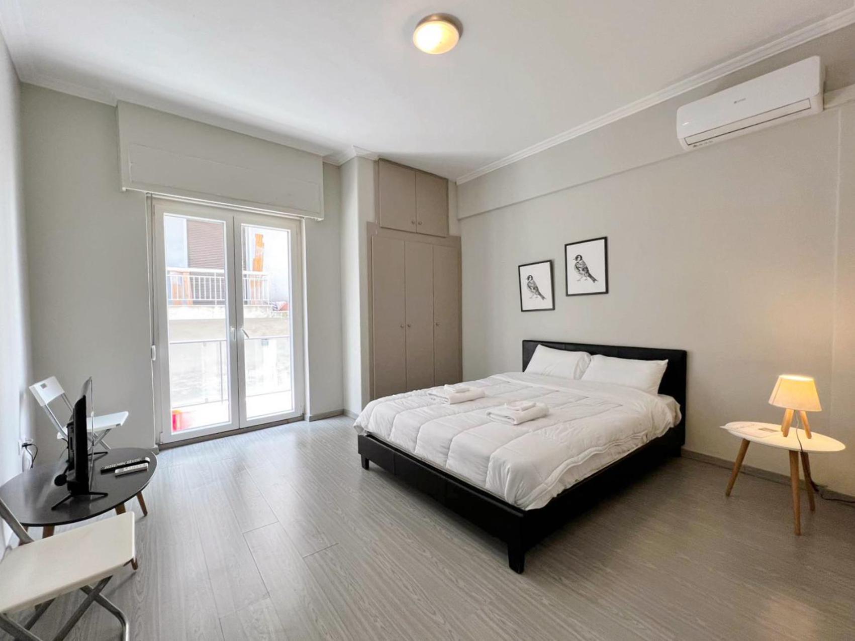 Wsd Golden Times 8 Apartment Hotel Athena Bagian luar foto